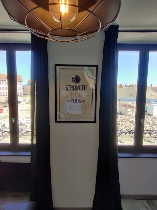 Les Studios De Flo' : The Bel'Factory 38 M² Wifi แบลฟอร์ ภายนอก รูปภาพ